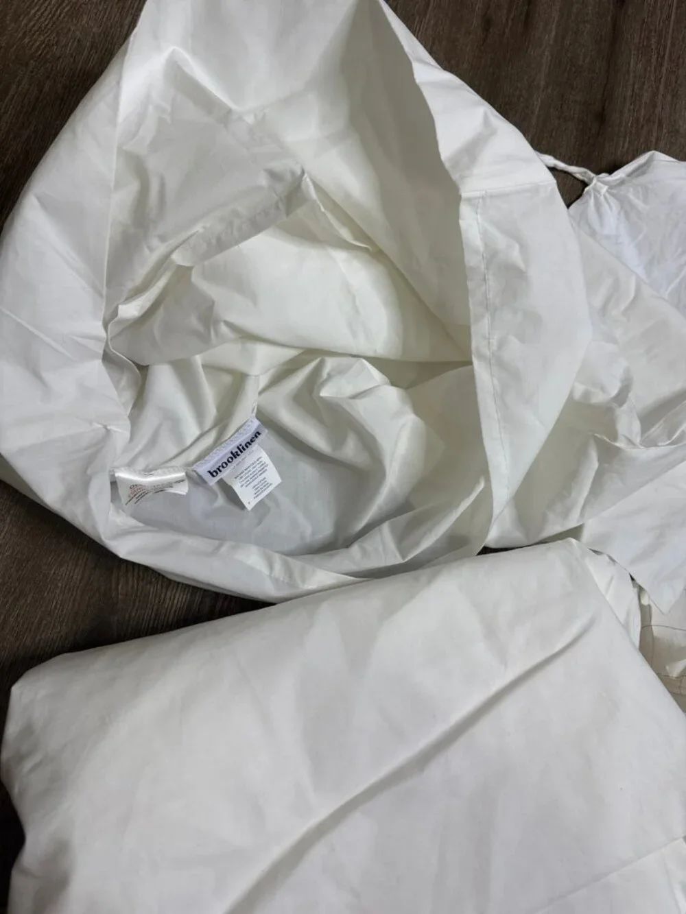 Brooklinen classic core Queen size fitted sheet duvet cover standard pillowcase